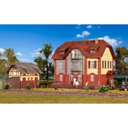 H0 - železničářský ​​dům s přístavkem