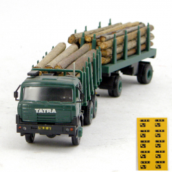 H0 - Tatra s přívěsem na dřevo